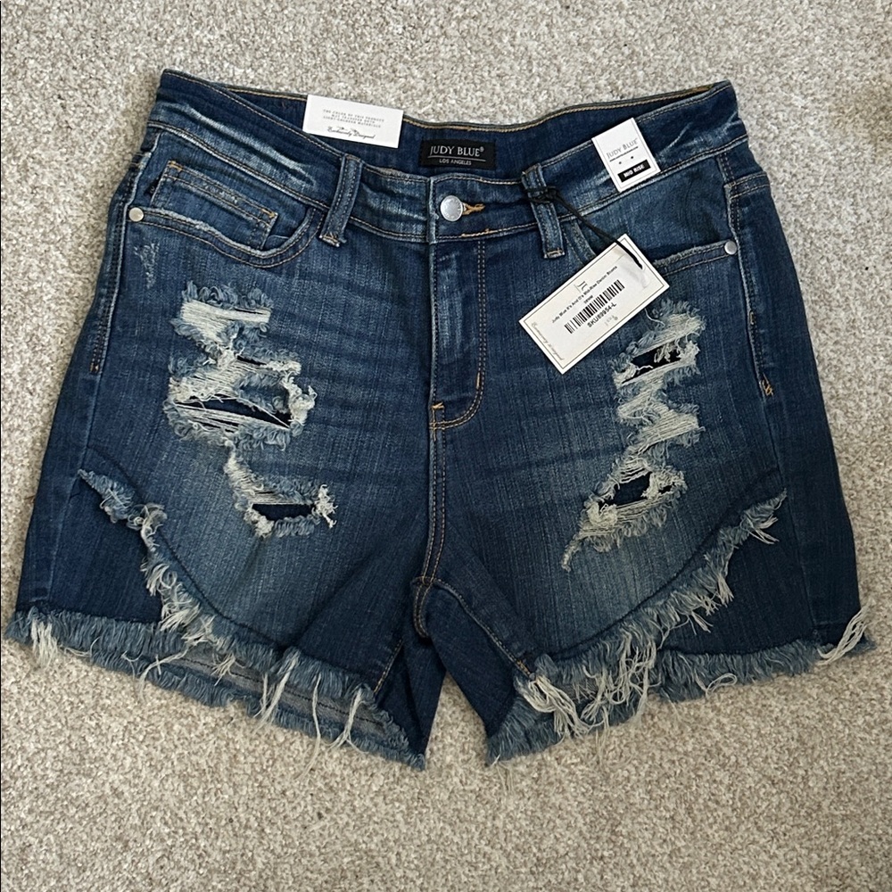 Judy Blue Distressed Frayed Hem Denim Shorts - Blue NWT
